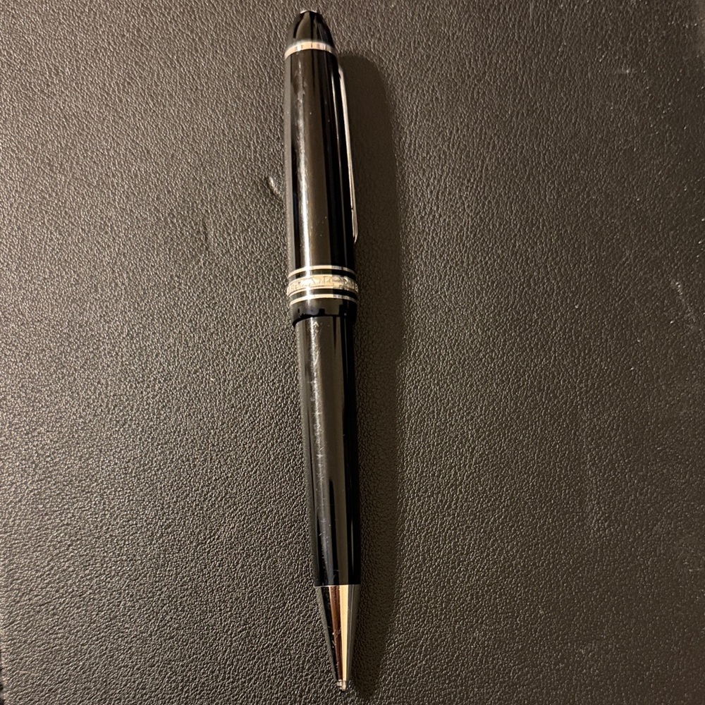 Montblanc Black and Platinum Pen